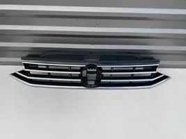 Volkswagen PASSAT B8 Grille calandre supérieure de pare-chocs avant 