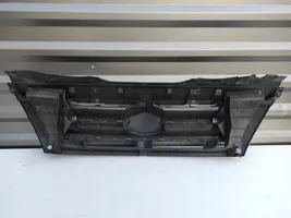 Suzuki XL7 II Maskownica / Grill / Atrapa górna chłodnicy 7211152D00