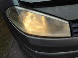 Renault Megane II Lampa przednia 