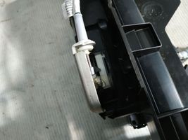 Ford Fusion II Loading door lock 