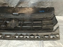 Volkswagen Crafter Grille calandre supérieure de pare-chocs avant 7C0853653F