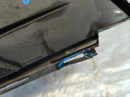 Volkswagen Caddy Rejilla inferior del parachoques delantero 