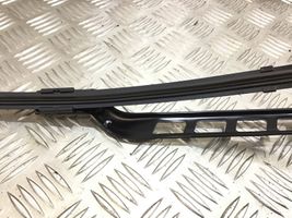 Mercedes-Benz GL X166 Windshield/front glass wiper blade A1668201040