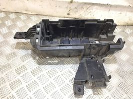 Mercedes-Benz ML W166 Fuse box cover A1665410140