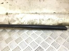 Audi A5 8T 8F Moulure de porte avant 8T0854327