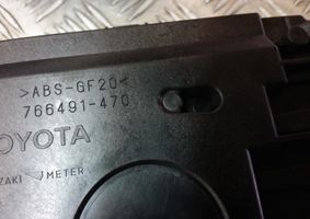 Toyota Prius+ (ZVW40) Schermo del visore a sovrimpressione 8310847040
