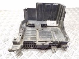 Renault Scenic II -  Grand scenic II Battery tray 8200467409