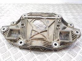 Volvo XC70 Rear differential/diff mount bracket 30639931