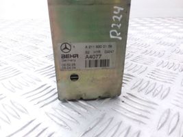 Mercedes-Benz E W211 Oro kondicionieriaus radiatorius (salone) A2118300158