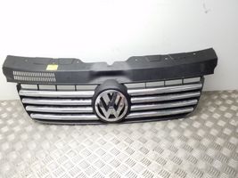 Volkswagen Transporter - Caravelle T5 Etupuskurin ylempi jäähdytinsäleikkö 