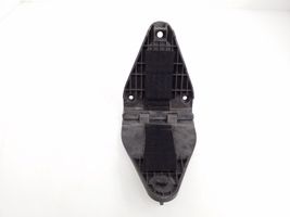 Volkswagen PASSAT B5.5 Staffa supporto del triangolo d’emergenza 3B5860285B