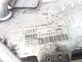 Audi A8 S8 D4 4H Transmisijos tepalo aušintuvas 4H0317021H