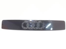 Audi A2 Grille de calandre avant 8Z0853631