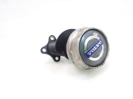 Volvo V70 Oil filler cap 30777537