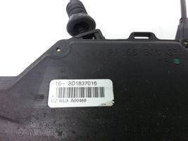 Skoda Octavia Mk2 (1Z) Front door lock 