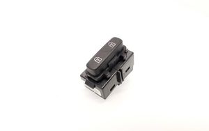 Volvo XC60 Central locking switch button 31343100