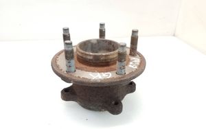 Opel Zafira C Rear wheel hub 13502873