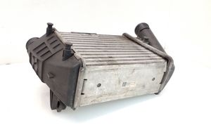 Audi A4 S4 B7 8E 8H Chłodnica powietrza doładowującego / Intercooler 8E0145806L