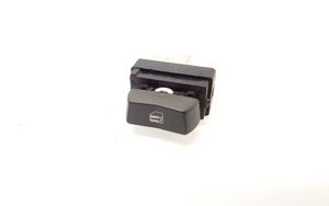 Opel Antara Central locking switch button 8F18