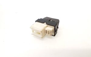 Opel Antara Central locking switch button 8F18