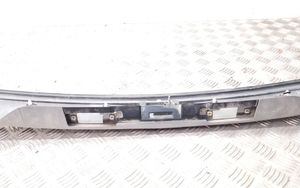 Subaru Forester SH Tailgate trim 