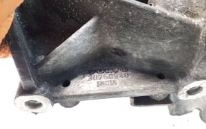 Volvo V50 Generator/alternator bracket 30750940