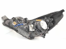 Subaru Outback Lampa przednia 10020064