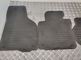 Skoda Octavia Mk2 (1Z) Set di tappetini per auto 1Z1862436