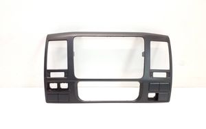 Volkswagen Transporter - Caravelle T5 Cadre, panneau d'unité radio / GPS 7E0857237L