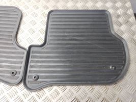 Skoda Octavia Mk2 (1Z) Set di tappetini per auto 1Z1862451