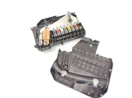 Ford Kuga II Cableado positivo AV6T14A067BC