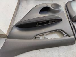 Nissan Qashqai Set di rivestimento sedili e portiere 