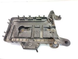 Volkswagen Caddy Battery tray 1K0915333B