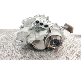 Toyota RAV 4 (XA40) Takatasauspyörästö 8209048020