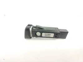 Volvo V60 Hazard light switch 9123681