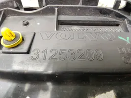 Volvo V60 Spojler klapy tylnej / bagażnika 31253209