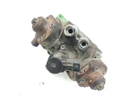 Volvo V60 Polttoaineen ruiskutuksen suurpainepumppu 31272896