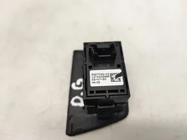 BMW 5 G30 G31 Interruttore di controllo dell’alzacristalli elettrico 9327031