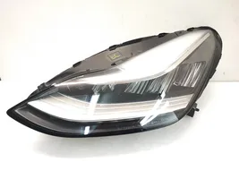 Tesla Model 3 Lampa przednia 107737500C