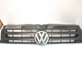 Volkswagen Transporter - Caravelle T5 Grille calandre supérieure de pare-chocs avant 7E0853653