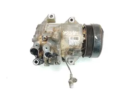 Suzuki Grand Vitara II Ilmastointilaitteen kompressorin pumppu (A/C) 9520164JB1