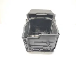 Ford Kuga I Batteriekasten AM5110723D