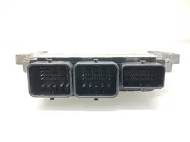 Ford Kuga I Calculateur moteur ECU AV4112A650DM