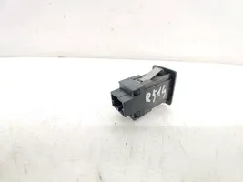 Volkswagen Caddy Câble adaptateur AUX 5M0035724