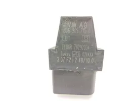 Volkswagen PASSAT B7 High voltage ignition coil 036905715F