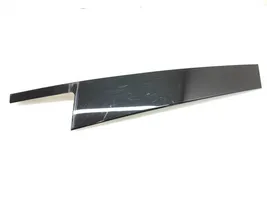 BMW 5 G30 G31 Rivestimento modanatura del vetro della portiera posteriore 7390140