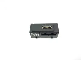 Audi A3 S3 8V Connettore plug in USB 8V0035736