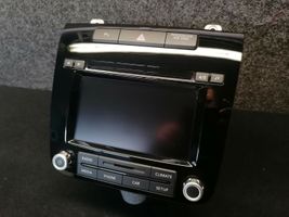 Volkswagen Touareg II Panel / Radioodtwarzacz CD/DVD/GPS 7P6035195B