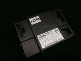 Nissan Navara D40 Module confort 284B2EB300