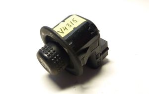 Land Rover Discovery 3 - LR3 Interruptor del espejo lateral YUF500030